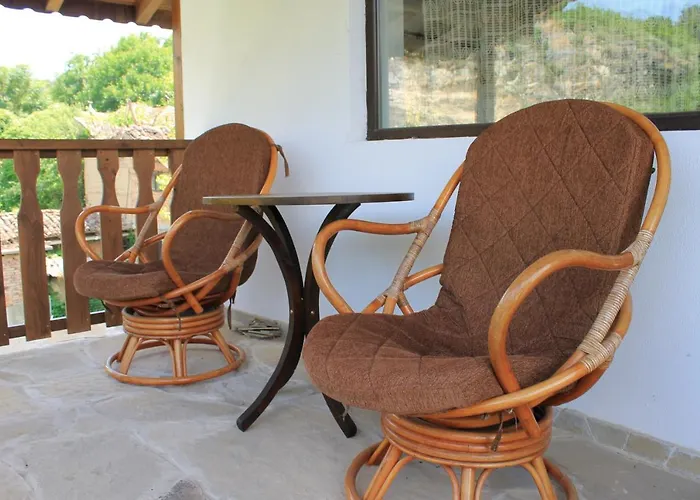 Neda's House Pensiune Cerven